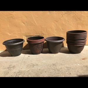 Plant buckets